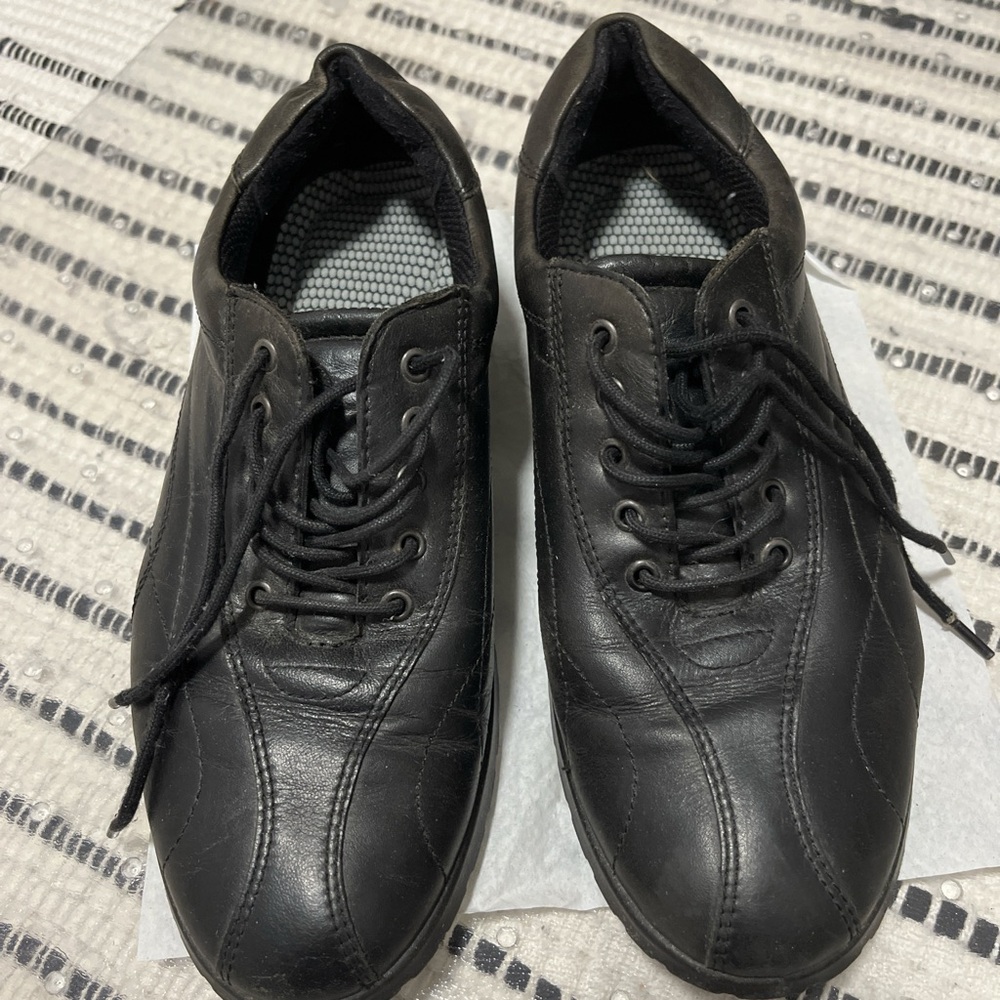 Ecco Black Leather Women's Sneakers